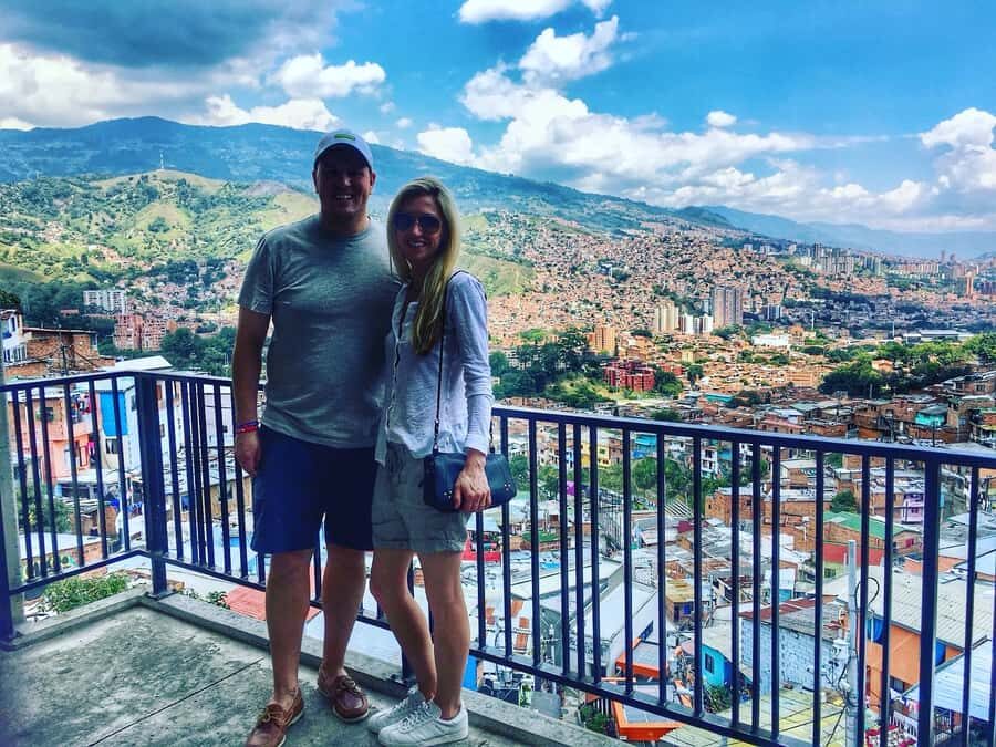 Medellín: Comuna 13, Cable Cars and Botero Statues Tour - Should you book Medellín’s Comuna 13, cable car, and Botero tour?