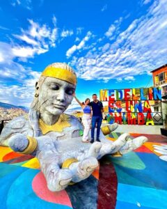 Medellín: Comuna 13 True Story and Street Food Tour - Price and What $14 Buys in 3 Hours