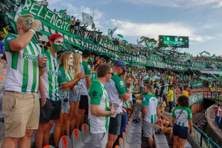 Medellin: Football Tour with Match Tickets and Pre-Game - Starting from Viajero Hostel: getting in sync fast