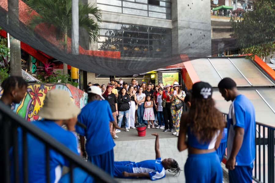 Medellin: Full Day Guided City Highlights Tour - Key things to know before you go