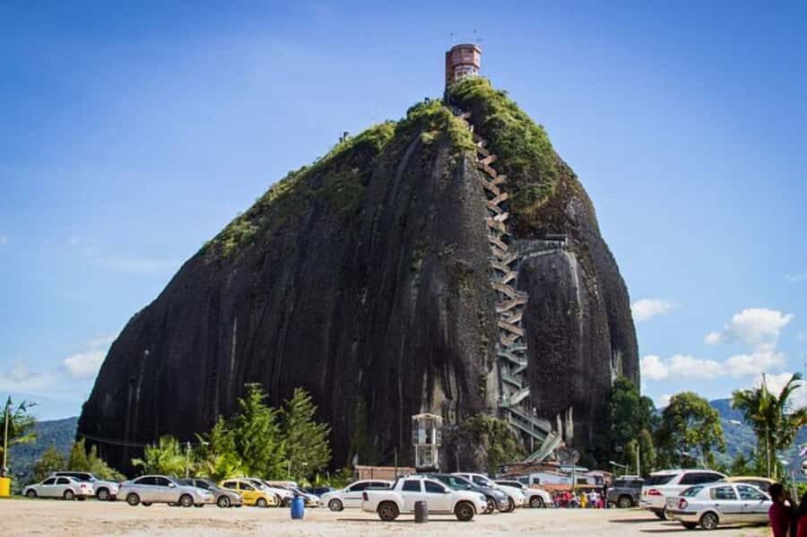 Medellin: Guatape and El Penol Rock Day Trip with Boat Ride - Key points before you go