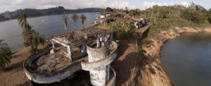 Medellin: Guatapé Day Trip & Boat to Pablo Escobar's Estate - The reservoir boat ride and La Manuela: why this stop feels different