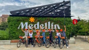 Medellín: History & Local Life Essentials Tour on an E-Bike - NOI Coworking Start: Fast Check-In, Clear Setup
