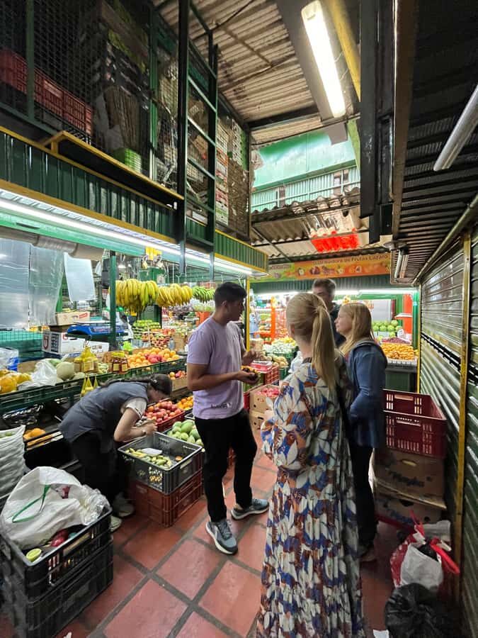 Medellín Multi-sensory Tour in the market, +15 Exotic Fruits - Plaza Minorista José María Villa: your real Medellín classroom