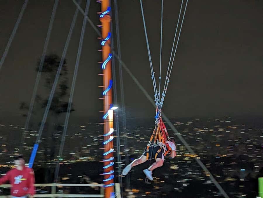 Medellín: One Night in El Cielo Viewpoint with activities - El Cielo at night: the photos, the vibe, and the reality