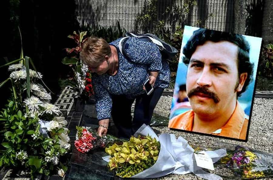 Medellín: Pablo Escobar Tour with beer included - Meeting at Poblado Park and Getting Straight to the Escobar Era