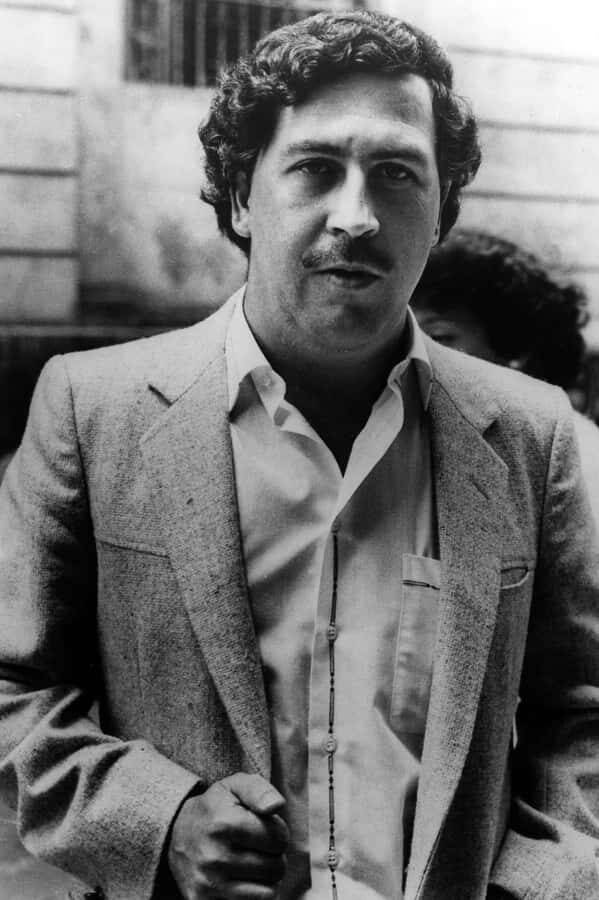 Medellín: Pablo Escobar Tour with beer included - Stop-by-Stop Route: From the Escobar Neighborhood to the Rooftop