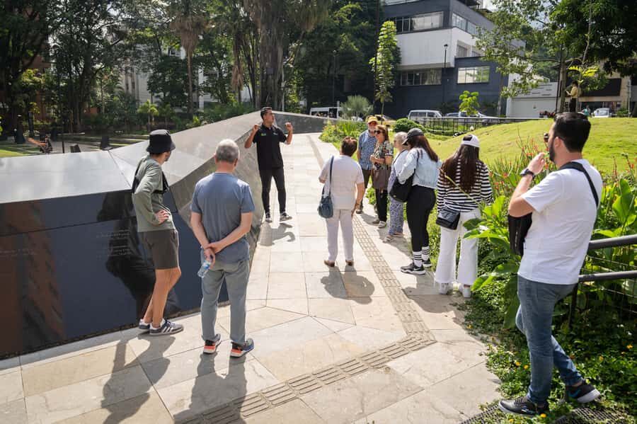 Medellín: Pablo Escobar Tour with Guide and Transportation - Key Highlights You’ll Want to Know Before You Go