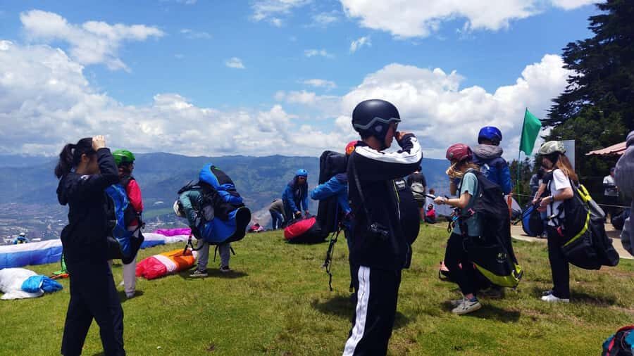 Medellín: Paragliding in the Colombian Andes - Safety, certified pilots, and why “professional” shows up in the details