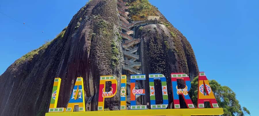 Medellín: Private Guatapé Tour w/ Breakfast, Lunch & Cruise - Breakfast and lunch: included fuel, plus smart food instincts