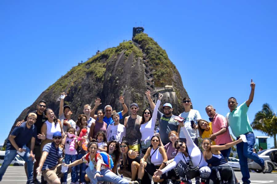 Medellín: Private Guatapé Tour w/ Breakfast, Lunch & Cruise - Weather, steps, and what to bring for an easier day