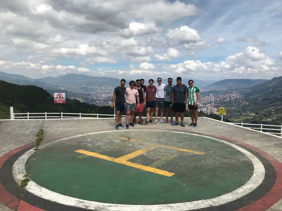 Medellín: Private Pablo Escobar Tour with Cable Car Ride - Metrocable From Estación Juan XXIII: Panoramic West-Side Views