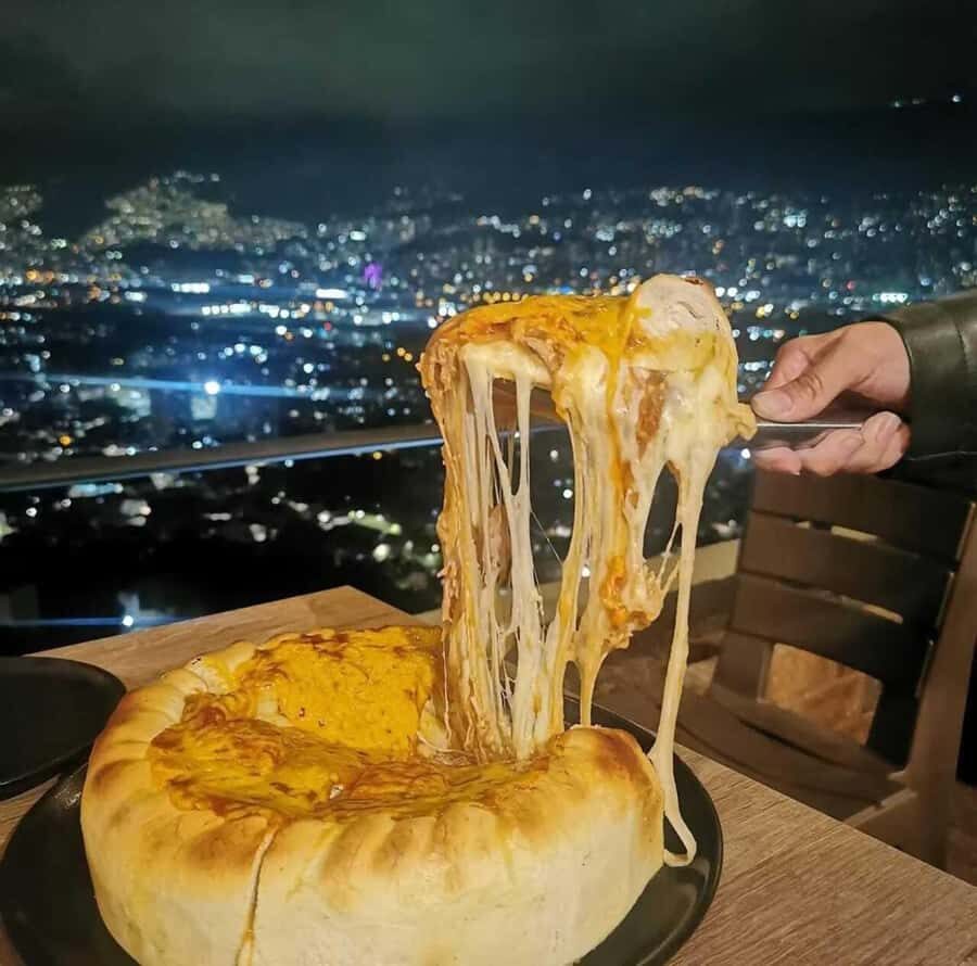 Medellin: tasting Street Food with Rooftops of El Poblado - The biggest strengths (based on what repeatedly lands well)