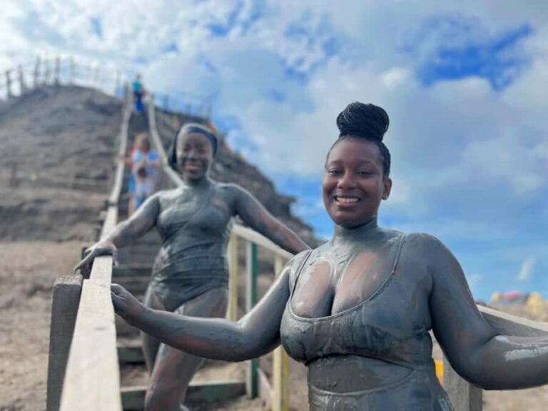 Mud Volcano and Palenque Cultural Experience - Getting There Early: Van time, small groups, and comfort