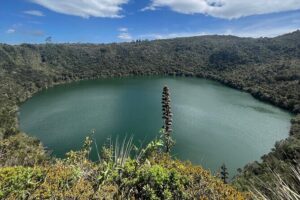 New & Cheapest ZIPAQUIRA & GUATAVITA LAKE Visit 5 Sites/PICKUP - Guatavita colonial town: a quick 45-minute hit of old Colombia