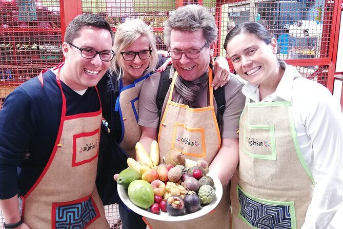 PALOQUEMAO MARKET FOOD TOUR. EXOTIC FRUIT. LOCAL SNACKS. /Min 2 pax - Paloquemao Market: where your camera and appetite get busy