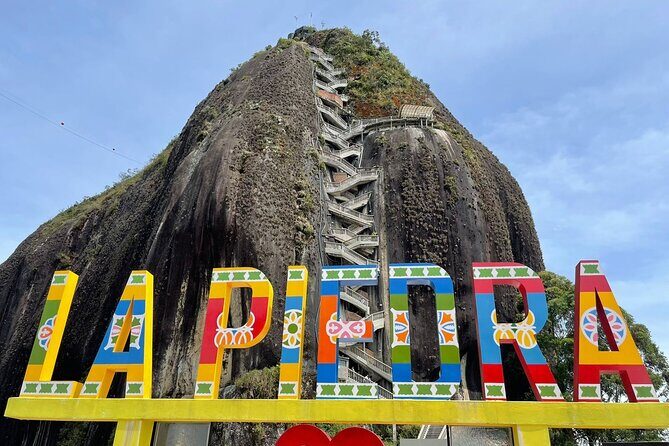 Private Tour to Guatapé and The Rock of El Peñol from Medellín! - Price and logistics: what you pay for vs what you’ll pay extra