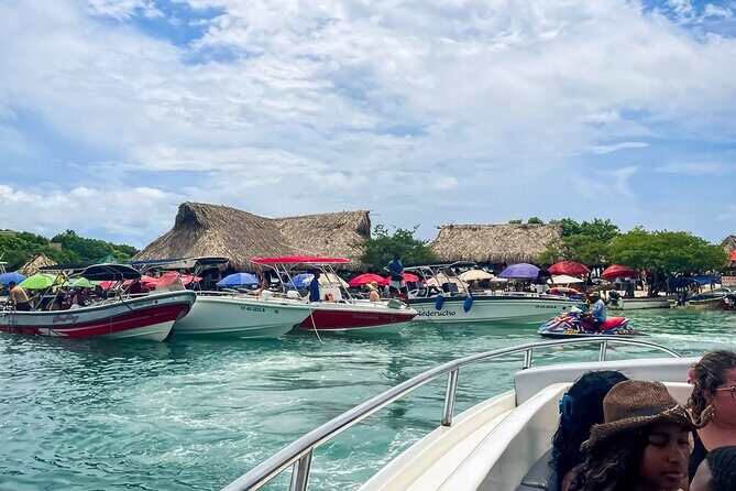 Rosario Islands Trip visiting Cholon, Playa Blanca and Snorkel - Key things to love about this Rosario Islands tour