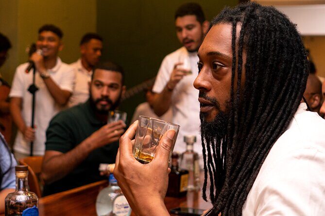 Rum & Rhythms a premium rum tasting with live music - You can join the band: audience participation without the cringe