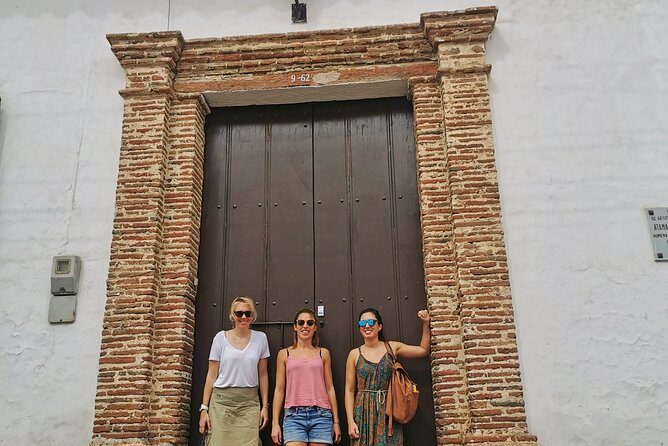 Santa Fe de Antioquia & Colonial Bridge Private Bilingual Guide - Fruit tasting and the lunch reality (what to expect when lunch isn’t included)