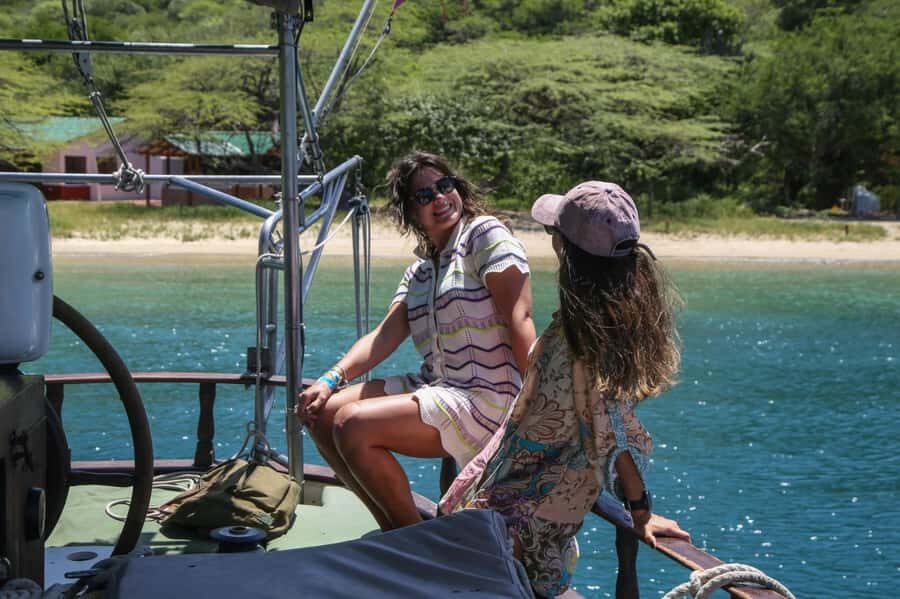 Santa Marta: Sailboat day tour to Tayrona Park - When Tayrona closes: what changes to protect your day