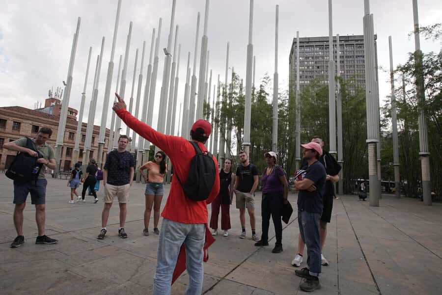 Shared Medellín Downtown Tour with Wireless Audio - Where this Medellín tour starts (and why that matters)
