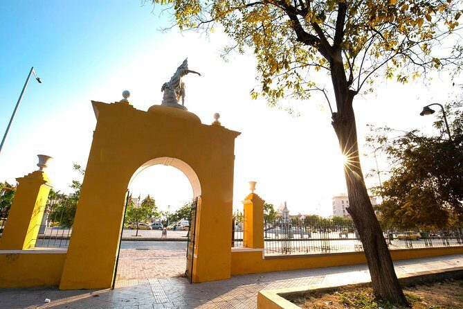 Shore excursion Cartagena city tour - Stop 6: Manga Island for Moorish and Republican-style houses