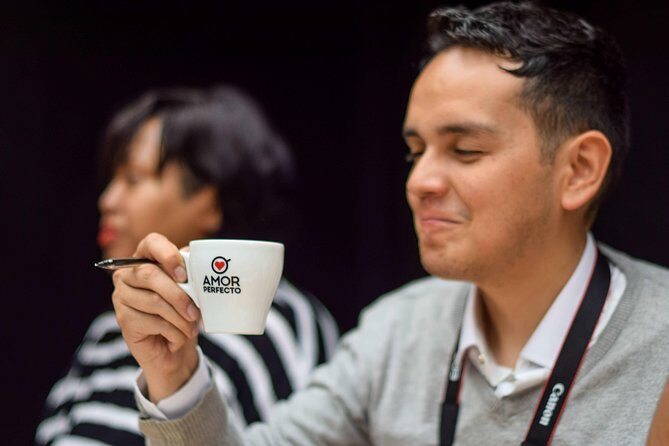Specialty Coffee Workshops in Cartagena - Language, guide style, and what “small group” really changes