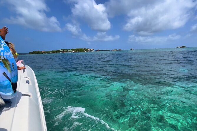 Sport Boat : Rosario Island,lunch on private island - Cruising Islas de Rosario: 27 Islands and a Lot of Sea Views