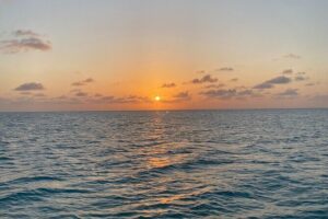 Sunset Tiki Bar Cruise in Caye Caulker, Belize - Boarding the Friki Tiki: what happens during the 1 hour 30 minutes