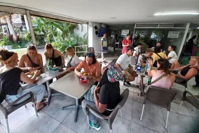 The Cali Street Food Walking Tour - Calle de la Escopeta and the Artesanías Chila Gamboa House