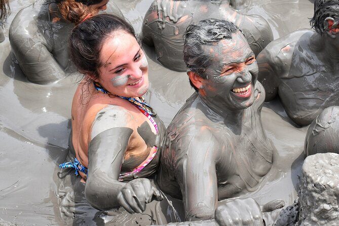 Totumo volcano tour + snack - Mud everywhere: practical comfort tips that make a difference