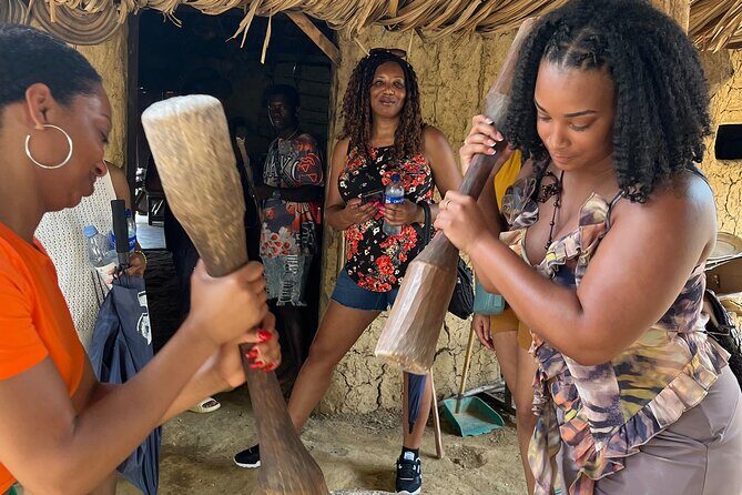Tour a san Basilio de Palenque desde cartagena - Palenque sweets and ñeque: what you learn, then what you can taste