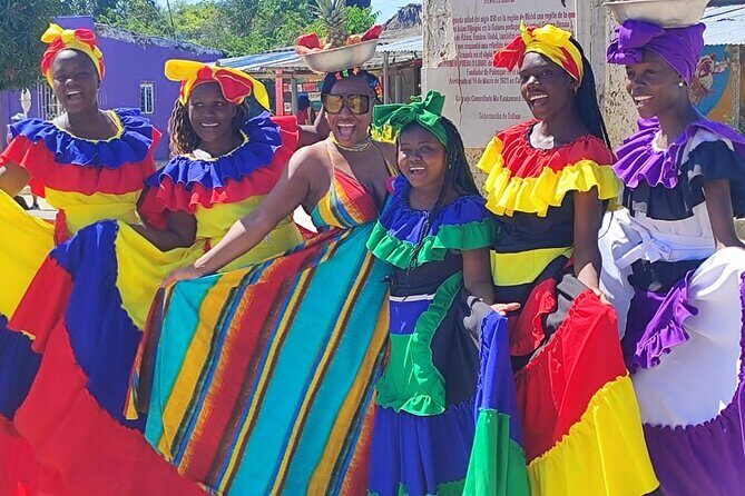 Tour cultural to san Basilio de Palenque from cartagena - Surprise typical dance show: music that keeps you present