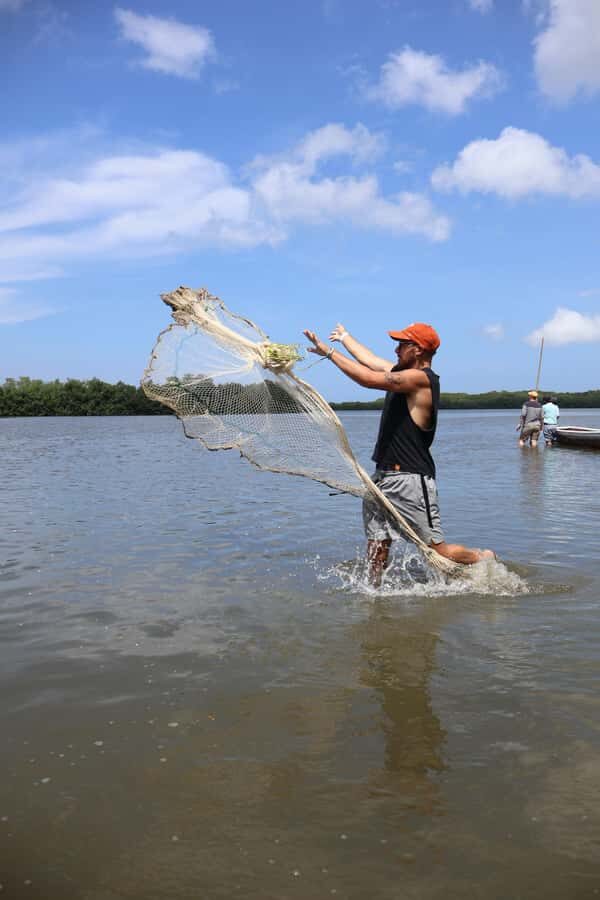Typical lunch on beach, mangrove tour & fishing with natives - Artisanal Fishing Demo: Casting Nets and Setting Crab Cages
