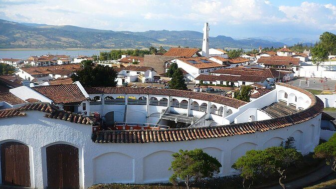 Village and Lake Guatavita Private Tour with Optional Lunch - Price and value: what $94 buys you (and what it doesn’t)