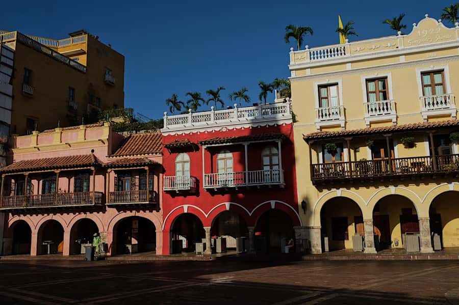 Walled City, Getsemani San Felipe Castle Cartagena City Tour - Cartagena snacks: coconut sweets and arepa with egg
