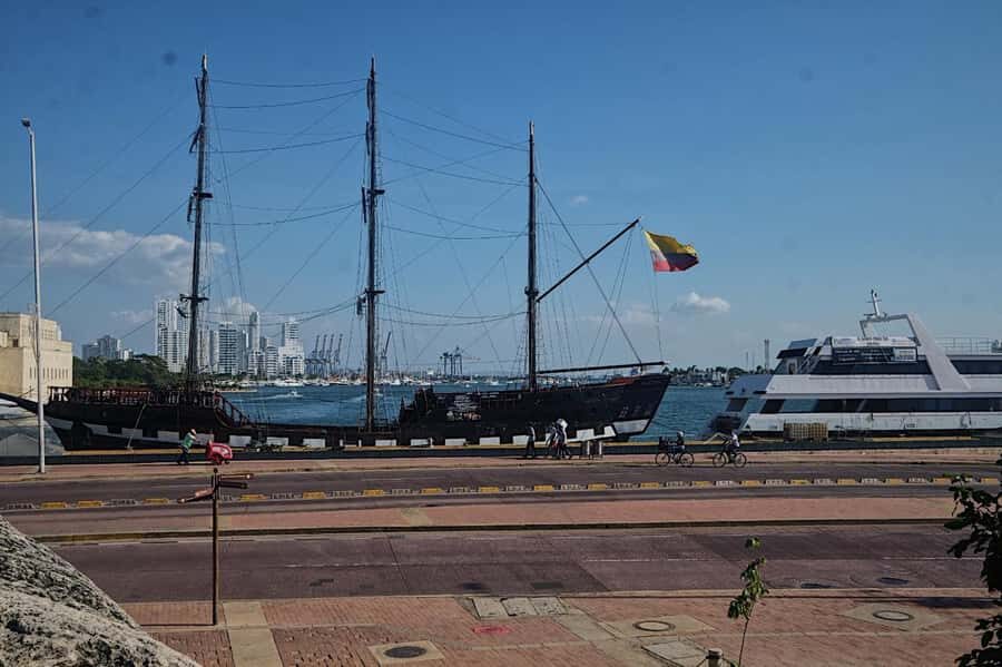 Walled City, Getsemani San Felipe Castle Cartagena City Tour - Who this tour fits best (and who should pick something else)