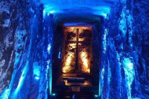 Zipaquirá Salt Cathedral Private Tour + Walking Tour - The schedule: 6 to 7 hours that moves with intent